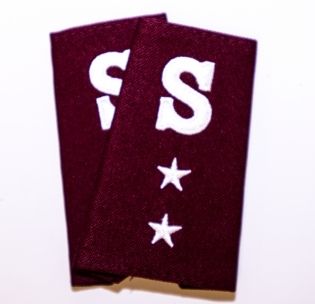 mens-captain-loop-epaulettes